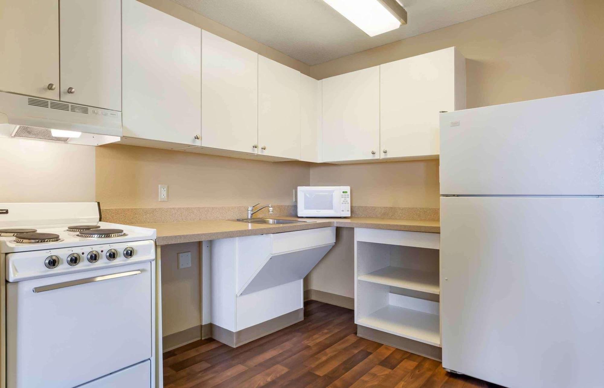 Extended Stay America Select Suites - Madison - Old Sauk Rd Buitenkant foto