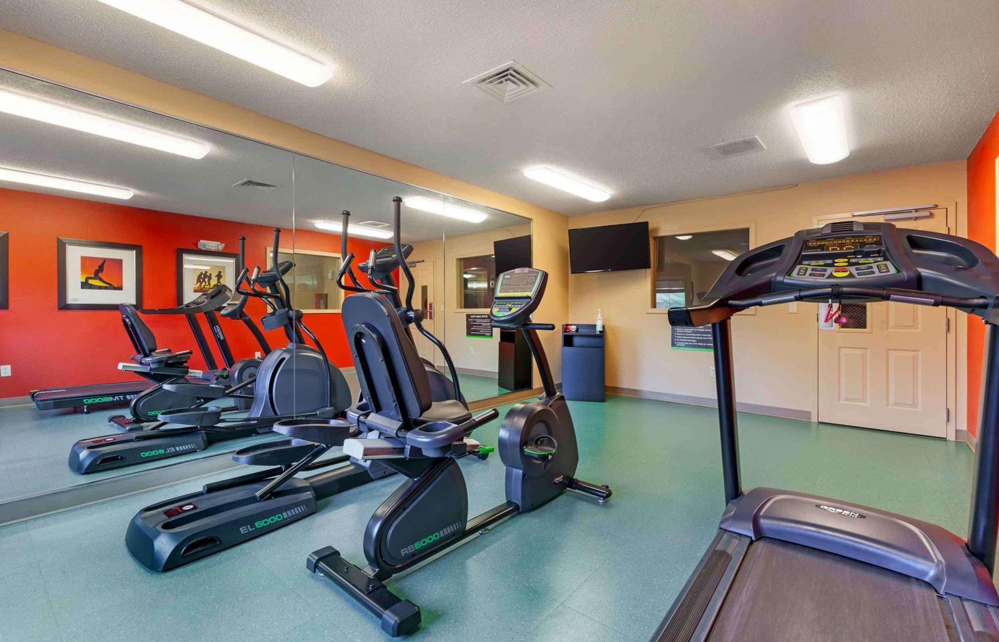 Extended Stay America Select Suites - Madison - Old Sauk Rd Buitenkant foto