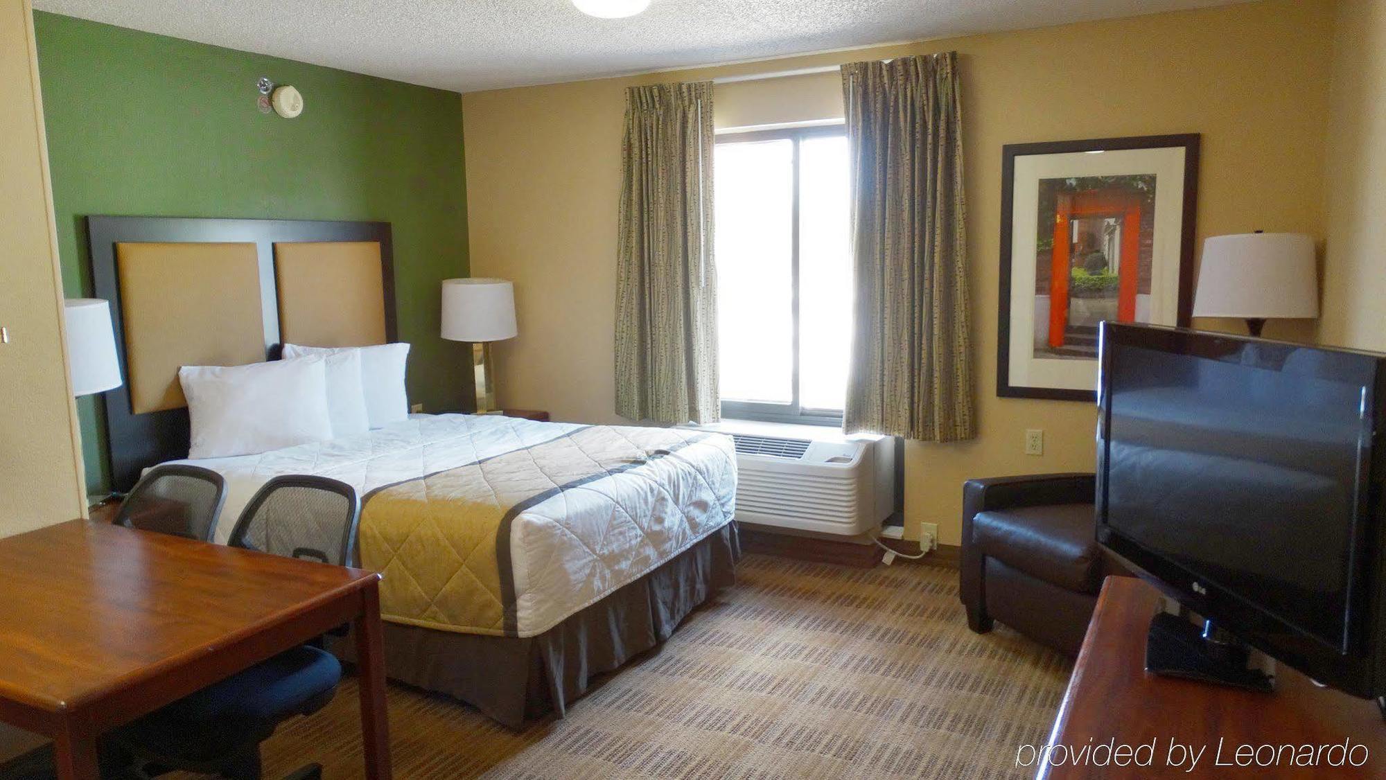 Extended Stay America Select Suites - Madison - Old Sauk Rd Buitenkant foto